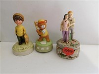 Music boxes: Love Story, works - Teddy bead