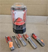 Router bits. 1 in package and 5 loose bits.
