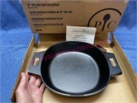 New 10in Pampered Chef cast iron skillet in box