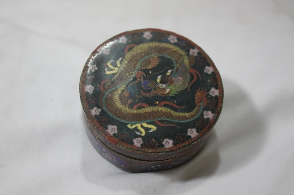 A Cloisonne Dragon Box