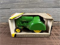 Ertl 1/16 John Deere 1953 Model 60 Orchard Tractor