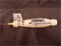 HENRY'S PRIVATE RESERVE BAR TAP HANDLE