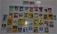 Lot of 1970s-80s Baseball Cards