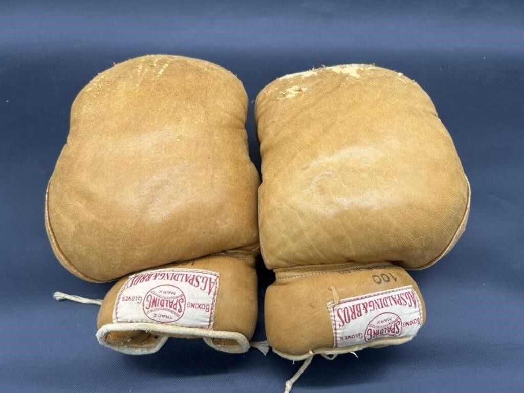 Vintage Spalding Boxing Gloves
