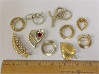 Lot of 10 Vintage Gold Tone Pins Brooches
