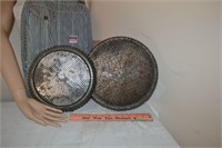2 vtg Decorative Flan baking pans