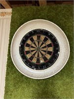 DART BOARD & DARTS