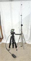 Pair of tripods