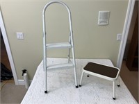 Meco Step Stool/Two Step Step Ladder