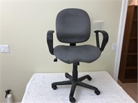 Adjustable Wheeled Office Chair