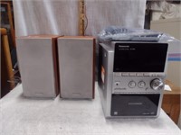 PANASONIC 5 CD Changer/Tape Player w/Speakers