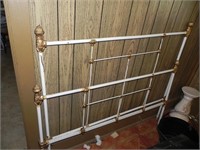 Iron Bed - no rails