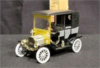 1911 Ford Town Car Diecast