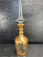 HUGE GOLD CUT TO CLEAR DECANTER