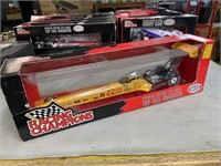 1:24 Scale Top fuel Dragster