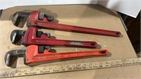 3 Piper Wrenches.