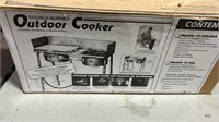 Double Burner Outdoor Cooker. Very little use.