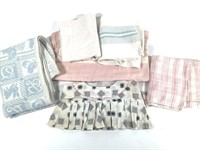 5 Vtg Baby Blankets 1940s, Clothespin Dress Bag