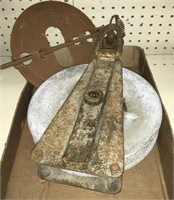 Metal Pulley-collectible