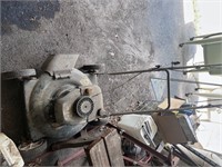 craftsman push mower - has compression