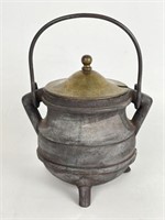 Cast Iron Pot with Lid