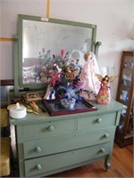 GREEN PAINTED 4 DRAWER DRESSER W/ MIRROR