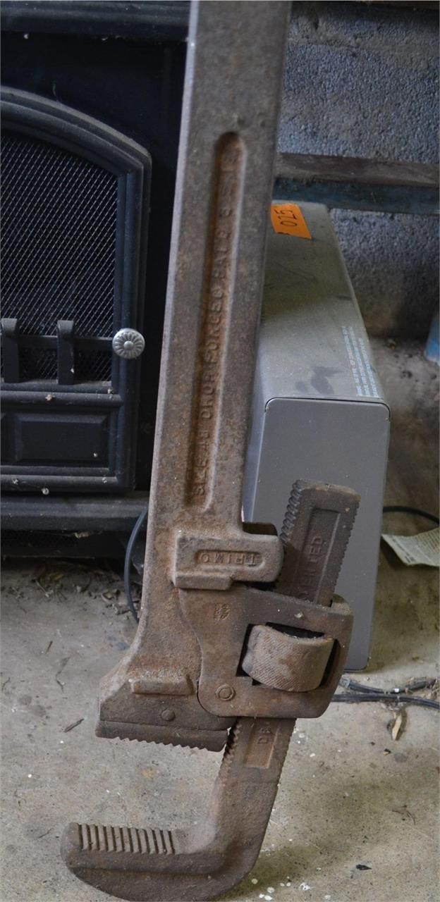 48" Pipe Wrench Drop Forged