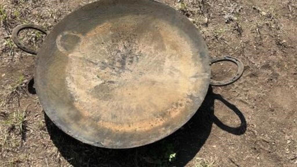 Heavy Metal Campfire Wok 25in Diameter