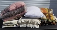 Large Lot Misc Pillows, Blankets & Bedding