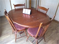 TABLE AND CHAIR SET