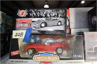Die Cast Cars '67 Corvette & Dirt Car