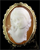 14kt Gold Large Carved Cameo Ring