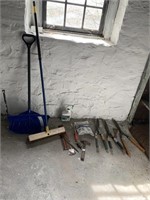 SNOW SHOVEL, BROOM, HEDGE TRIMMERS, HAMMER, ETC.