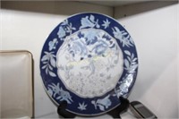 ASIAN POTTERY PLATE