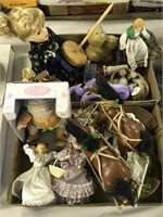 2 Trays of assorted small dolls and collectables