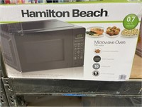 0.7 Cu Ft Microwave