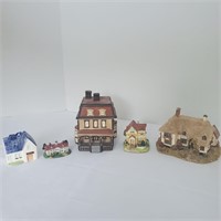 LOT of 5 small ceramic houses