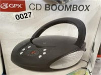 GPX CD BOOMBOX RETAIL $30