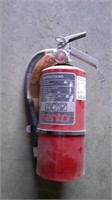 charged 10lb fire extinguisher