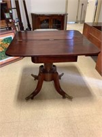 1800's Solid Mahogany Games table w insert