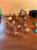 Assorted miniature doll house furniture