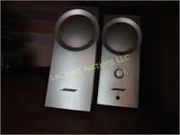 pair Bose computer speakers