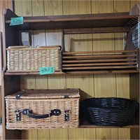 B304 Picnic Basket and other baskets