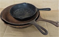 3 CAST IRON SKILLETS*MADE IN USA