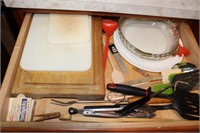CONTENTS OF 2 KITCHEN CABINETS AND DRAWER