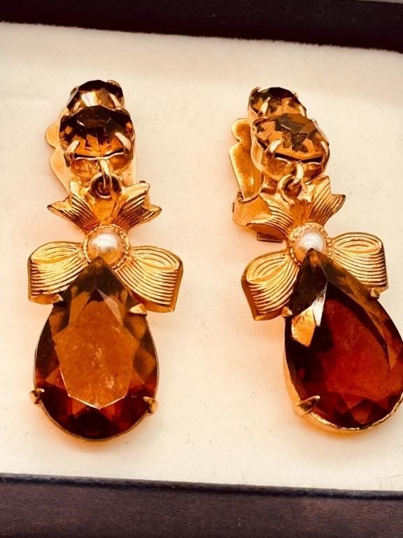 Vintage Amber Rhinestone Earring Set clip on