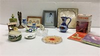 Vintage Household Collectibles K13B