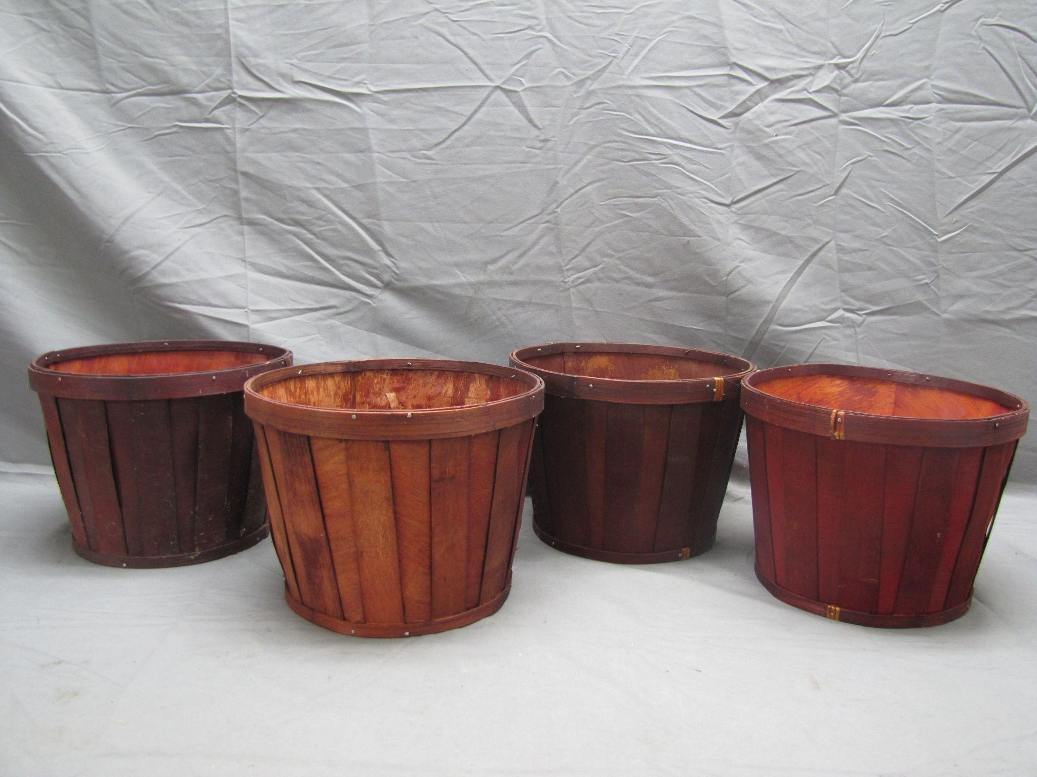 Vintage Lot of 4 Orchard Baskets