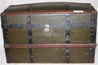 CHILD DOME TOP TRUNK WITH FITTED INTERIOR, GOOD