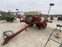 IH 4 row planter